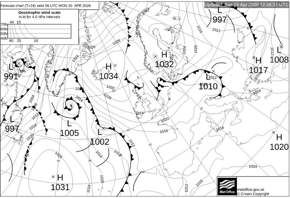T+24 Hours Surface Forecast (North Atlantic)